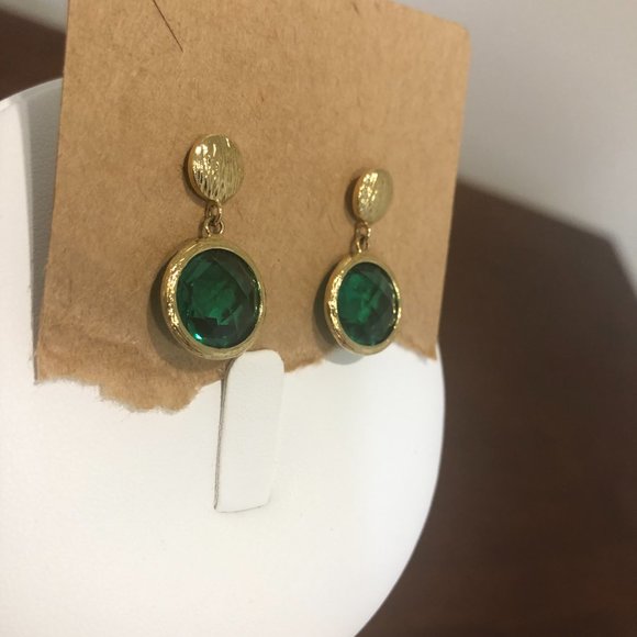Sparkly Gold Tone Green Circular Drop Earrings. - Picture 5 of 13
